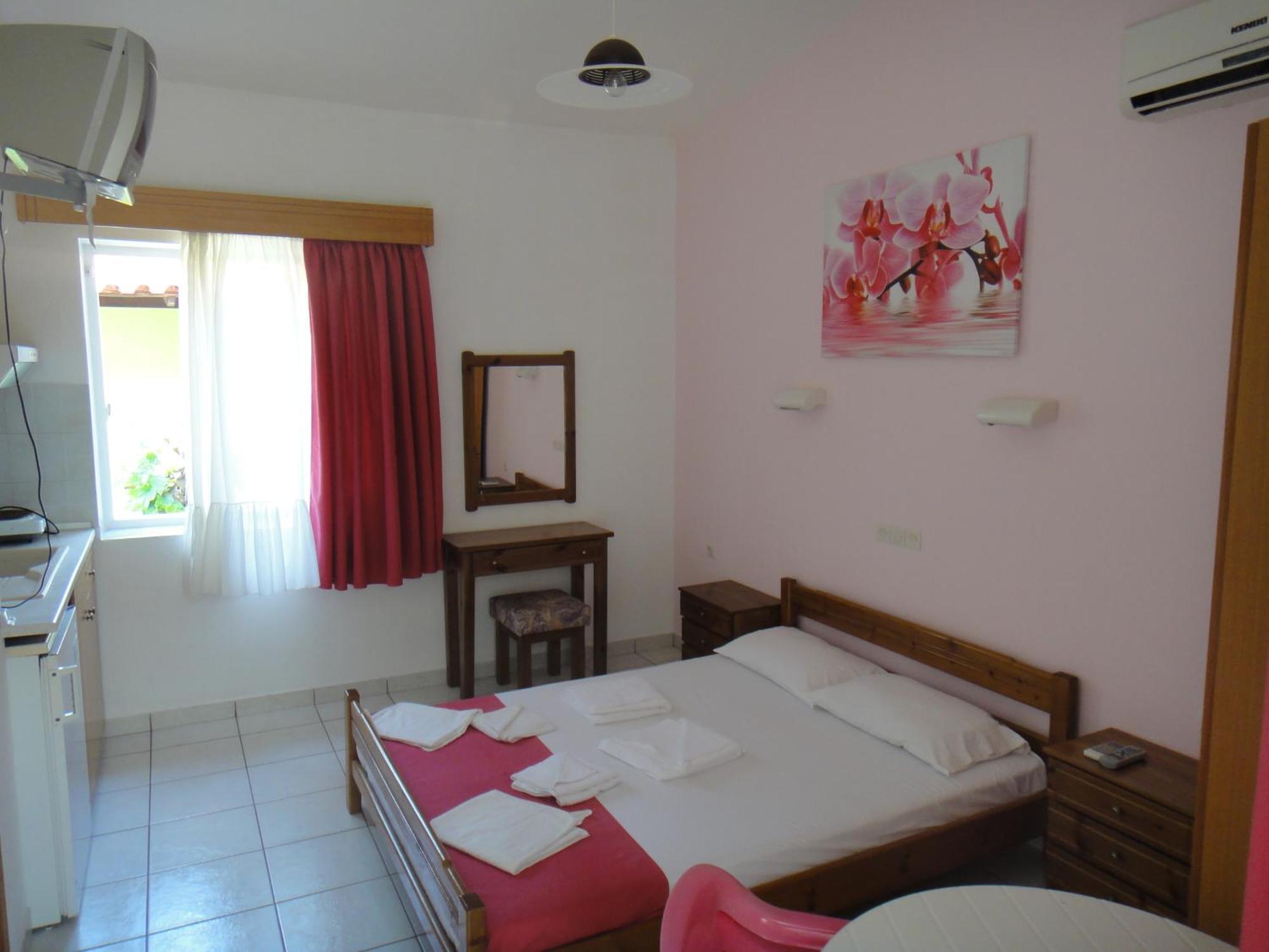 Bungalows Camping Kouyoni Gerakini Buitenkant foto