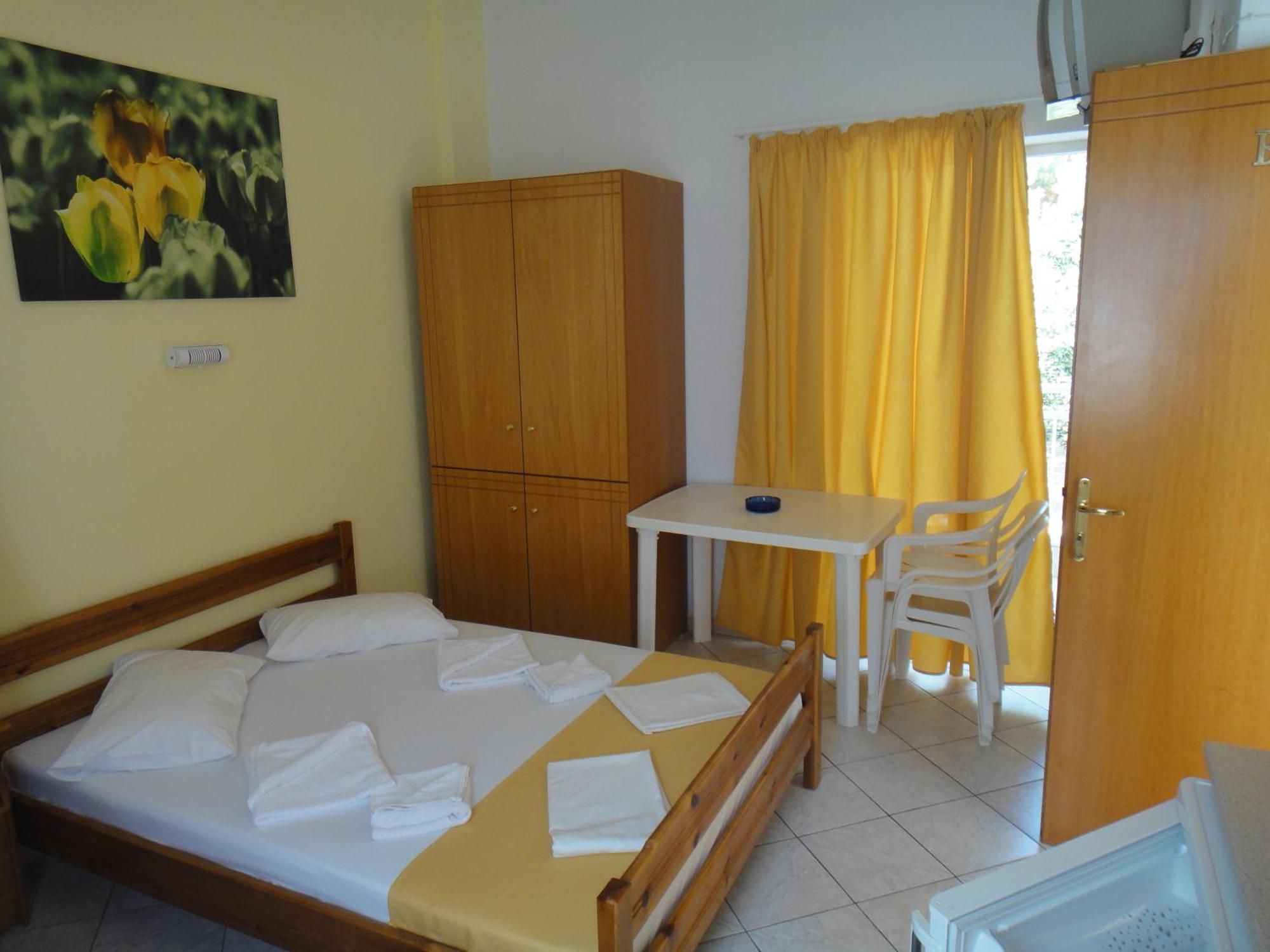 Bungalows Camping Kouyoni Gerakini Buitenkant foto