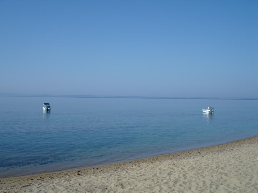 Bungalows Camping Kouyoni Gerakini Buitenkant foto