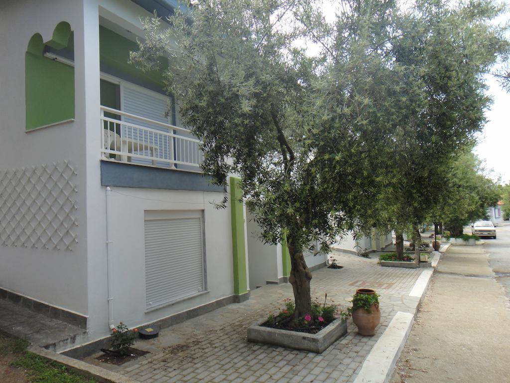 Bungalows Camping Kouyoni Gerakini Buitenkant foto